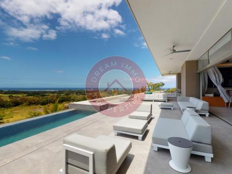 SUBLIME & LUXUEUSE VILLA OFFRANT UNE VUE MER PANORAMIQUE A BEL OMBRE, ILE MAURICE