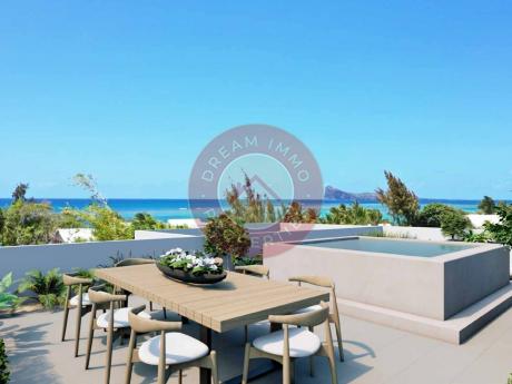 A 50M DE LA MER ! PENTHOUSES VUE MER AVEC TOIT-TERRASSE PRIVE A PEREYBERE – ILE MAURICE