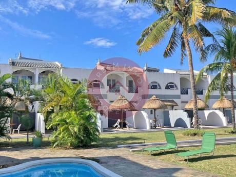 A VENDRE HOTEL 3 ETOILES DE 19 CHAMBRES PROCHE MER A GRAND BAIE – ILE MAURICE