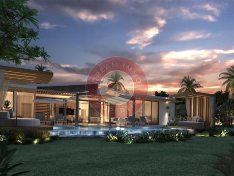 LUXUEUSES VILLAS SUR GRAND TERRAIN (850 - 1166 M2) A 50 M DE LA MER  