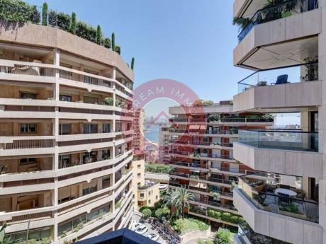 SUPERBE APPARTEMENT DE 3CH AVEC VUE MER À MONTE CARLO - MONACO