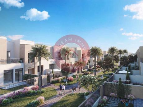 SUPERBE TOWNHOUSE EN REVENTE DE 3CH SITUE A DUBAILAND – DUBAI