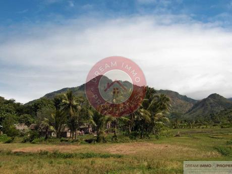 FONDS DE COMMERCE : HOTEL 4* DE 42 CH A TULEAR ENTRE VILLE ET MER - MADAGASCAR