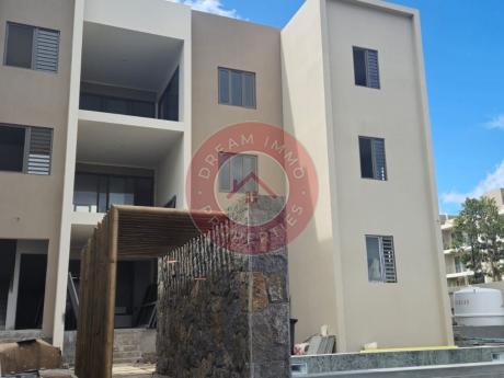 APPARTEMENT MODERNE DE 3 CHAMBRES A FLIC EN FLAC PROCHE CASCAVELLE MALL - ILE MAURICE