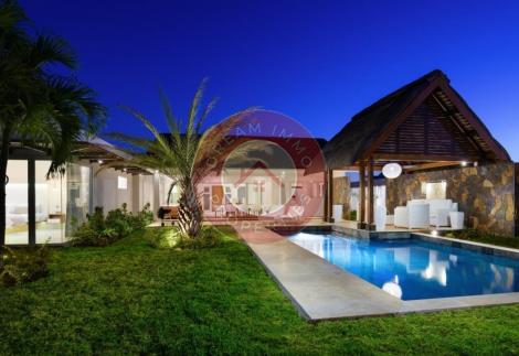 BELLE VILLA MODERNE CONSTRUITE AU CLOS DU LITTORAL 2 A GRAND BAIE – ILE MAURICE