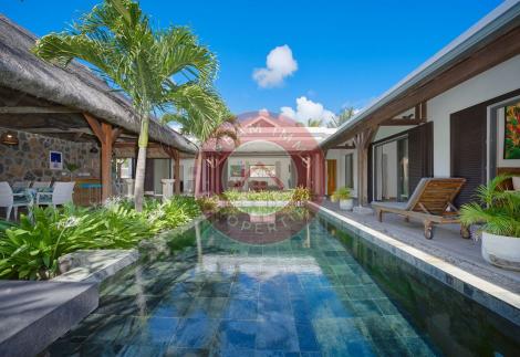 PRIX EN BAISSE ! VILLA MODERNE DE 4 CHAMBRES A PEREYBERE PROCHE MER - ILE MAURICE 