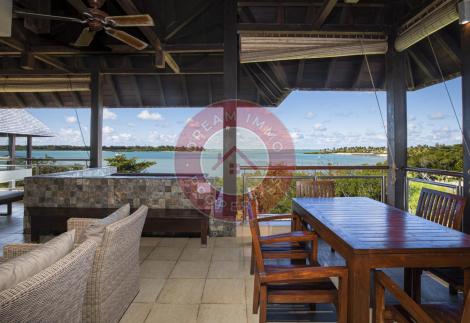 PENTHOUSE DE 2 CHAMBRES AVEC MAGNIFIQUE VUE MER DANS LE DOMAINE D’ANAHITA - ILE MAURICE 