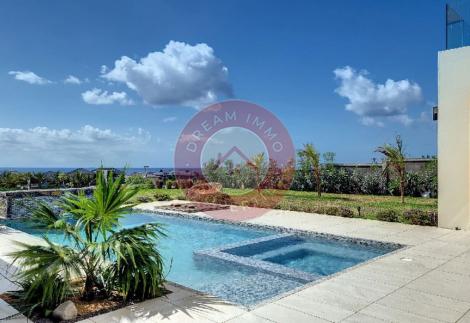 VUE MER IMPRENABLE ! MAGNIFIQUE VILLA SUR UN TERRAIN DE 1352 M² A FLIC EN FLAC – ILE MAURICE