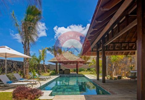 BELLE VILLA CONTEMPORAINE ACCES HOTEL 5* DANS LE RESORT MYTHIC GRAND-GAUBE - ILE MAURICE