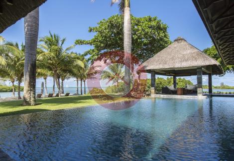 VUE MER – PRESTIGEUSE VILLA DE 5 CH AU FOUR SEASONS RESORT DANS LE DOMAINE D'ANAHITA 