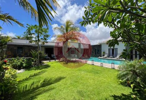 SUPERBE ET MODERNE VILLA BALINAISE 4CH À GRAND BAIE - ILE MAURICE