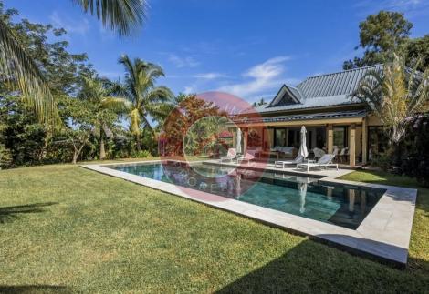 BELLE VILLA 3 CH SUR GRAND TERRAIN DE 1892 M² SUR CAP TROPICAL A RIVIERE NOIRE – ILE MAURICE