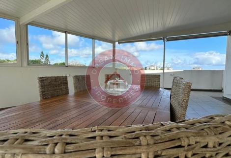 BEAU PENTHOUSE DE 3 CHAMBRES A BALFOUR BEAU BASSIN - ILE MAURICE