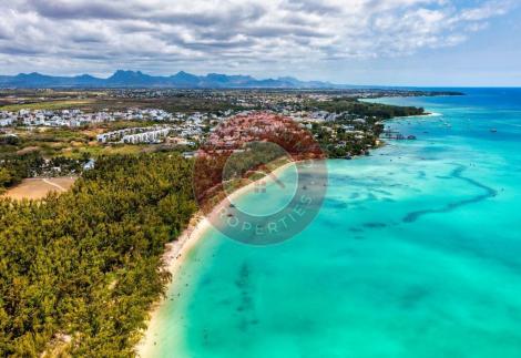 PENTHOUSE PIEDS DANS L’EAU A VEC VUE MER EXCEPTIONNELLE A MONT CHOISY – ILE MAURICE