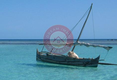 AFFAIRE RENTABLE : HOTEL 4* DE 42 CH  A TULEAR ENTRE VILLE ET MER - MADAGASCAR